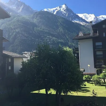 Apartment Clos Du Savoy Chamonix Exterior photo