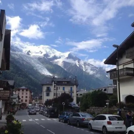 Apartment Clos Du Savoy Chamonix Exterior photo